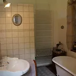 Bed & Breakfast La Maison Des Chartreux Brives-Charensac