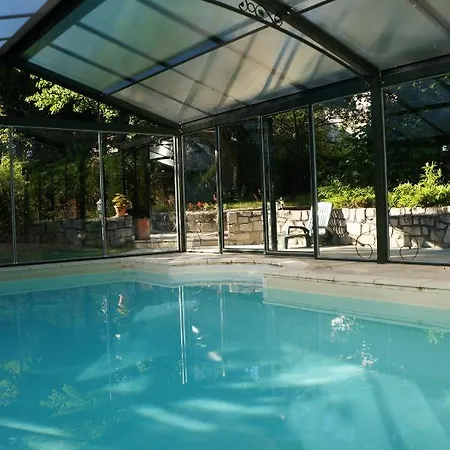La Maison Des Chartreux Bed and Breakfast Brives-Charensac
