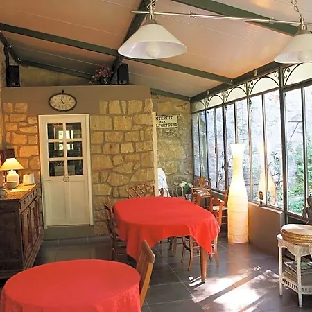 La Maison Des Chartreux Bed & Breakfast