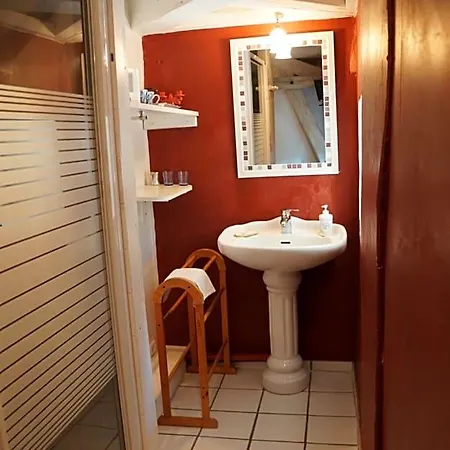 La Maison Des Chartreux Bed & Breakfast Brives-Charensac
