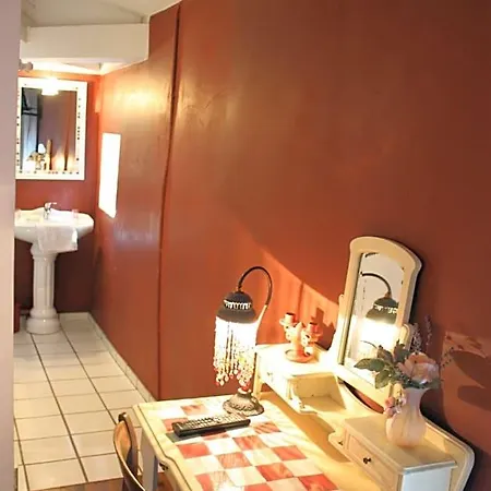 La Maison Des Chartreux
